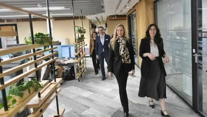 Karina Milei visitó las oficinas de Google en Buenos Aires para repasar proyectos de innovación