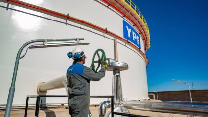 Vaca Muerta impulsa récord histórico en producción petrolera: se alcanzaron los 943.000 barriles diarios