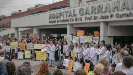 Milei promulgó las Leyes de Financiamiento Universitario y Emergencia Pediátrica, pero suspendió su aplicación