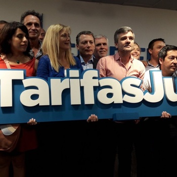 Intendentes peronistas presentaron un amparo ante la Justicia para frenar los tarifazos
