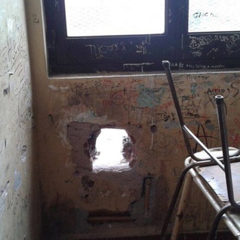 Por las pésimas condiciones edilicias, los docentes deben suspender las clases en tres escuelas todos los días