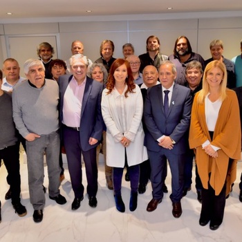 Los Fernández, Kicillof y Magario suman adhesiones: se reunieron con el Frente Sindical Nacional y las CTA