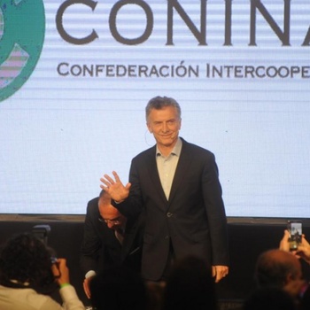 Frente al campo, Macri expresó que “no podemos seguir diciendo que esto se arregla creciendo”