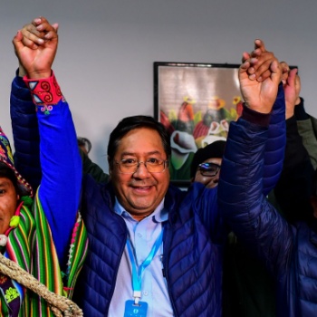Elecciones en Bolivia: contundente rechazo al gobierno de Facto y masivo apoyo a la continuidad del Estado Plurinacional