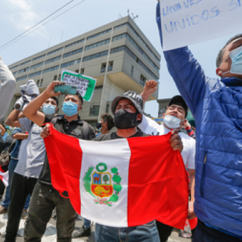 El Perú, hacia el Bicentenario: ¿de la rebelión social al fin del neoliberalismo?
