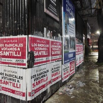 La UCR sobre los afiches respaldando a Santilli: “No los conocemos, parece más una jugada de Garro”