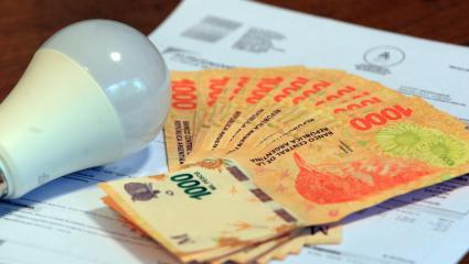 Luz y gas: con un nuevo tarizafo, en septiembre se profundiza el ajuste de Milei
