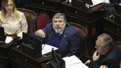 El Senado ratificó el rechazo a 5 decretos presidenciales y Mayans advierte: “Hay que sesionar todas las semanas”