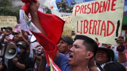 Perú: continúan las protestas y ya son siete los muertos por la represión 