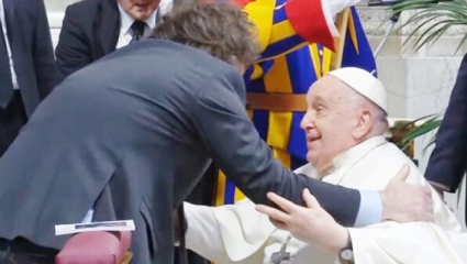 Javier Milei y el papa Francisco en el Vaticano: el encuentro duró una hora y el tema central fue la crisis económica