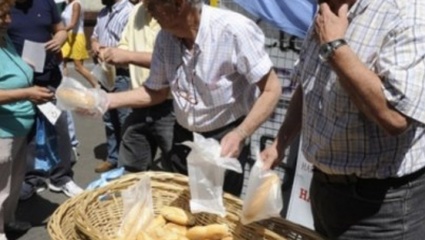 Protesta de panaderos bonaerenses frente al Congreso Nacional