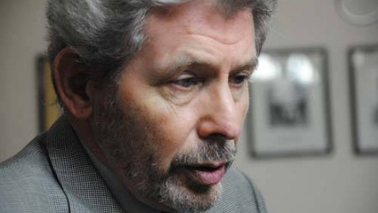 Eduardo Pettigiani se excusó de seguir al frente del jury contra Carzoglio