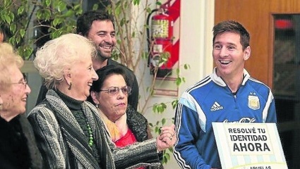 Las Abuelas de Plaza de Mayo saludaron a Lionel Messi: "Gracias eternas"