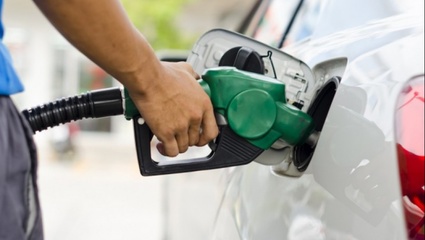 El gobierno postergó la suba del combustible hasta después de las PASO