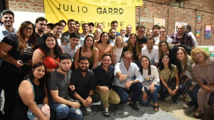 Garro inauguró la Base Cultural PRO, un nuevo centro de formación política