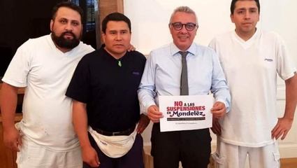 Julio Zamora, con los suspendidos de Mondelez: “Necesitamos un acuerdo entre empresarios y trabajadores para salir adelante”