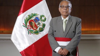 El jefe de Gabinete de Perú no descarta una caída del Gobierno de Castillo