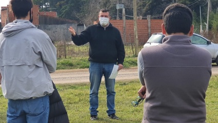 La Plata: funcionarios provinciales y concejales se reúnen con vecinos por usurpaciones de tierras