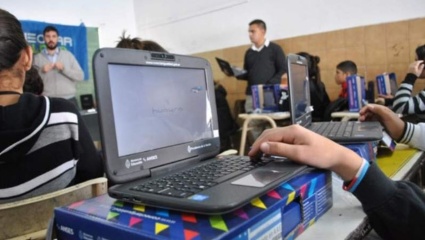 El gobierno relanza Conectar Igualdad: volverán a entregar netbooks a estudiantes y docentes