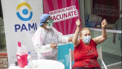 Segunda dosis libre en la provincia de Buenos Aires para todos los mayores de 50 años