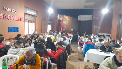El GEN y el Partido Socialista compartieron un locro patrio en La Plata