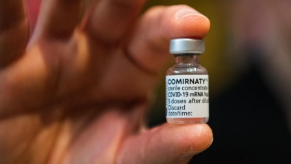 ¿Se allana el camino a la obligatoriedad? La vacuna de Pfizer fue aprobada completamente en EE UU