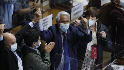 El juicio político a Sebastián Piñera tiene media sanción