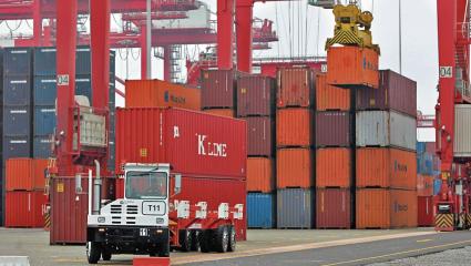 El récord de importaciones del primer trimestre sostiene la actividad industrial
