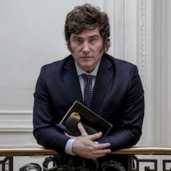 Milei potencia el plan de dolarización endógena para intentar ampliar su base electoral