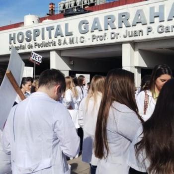 El Hospital Garrahan para por 24 horas y crece la tensión con el Gobierno de Milei