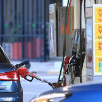 Nuevo aumento de combustibles en todo el país tras el vencimiento de los precios máximos
