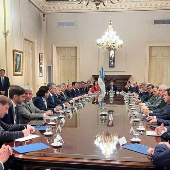 Una auditoría expone la llamativa coincidencia entre el desembolso de partidas viales a provincias y las sesiones clave en el Congreso