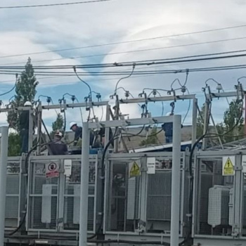 Con un inédito blindaje financiero y geopolítico, la Secretaría de Energía formalizó la convocatoria para ampliar la red eléctrica metropolitana