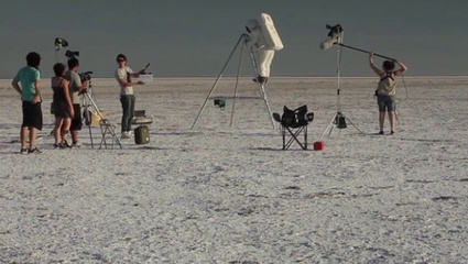 "Alunizar": El documental argentino que cuestiona la televisación de la llegada a la luna