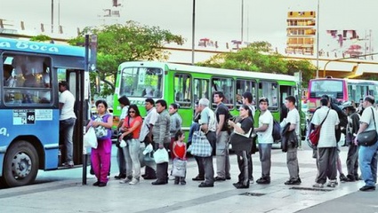 Siguen los aumentos: Ahora sube el boleto de colectivos y trenes