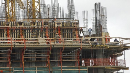 La caída en la construcción “tiene un impacto multiplicador de la pobreza”