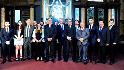 El último que apague la luz: otro funcionario abandonaría la gestión de Garro