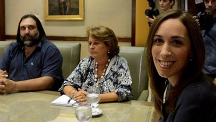 Vidal no cesa su ofensiva contra los docentes y jubiló de oficio a miles de maestros