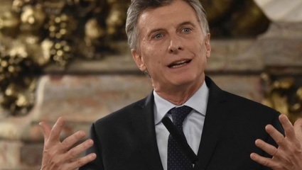 Macri firmó el decreto que habilita los retiros voluntarios en el Estado