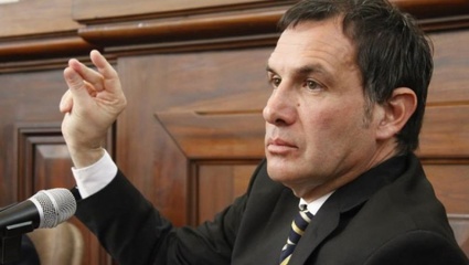 Para el concejal Fabián Lugli, acudir al FMI es "el peor final"