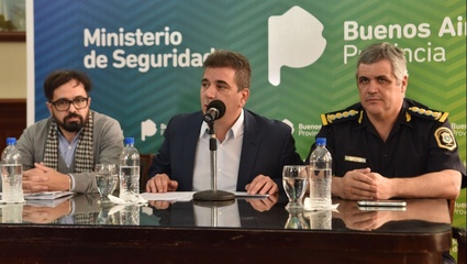 Detuvieron a once policías bonaerenses por presunta asociación ilícita vinculada a la recaudación ilegal de dinero