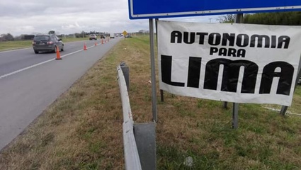 En la ruta nacional 9 los vecinos de la localidad de Lima exigieron la autonomía del municipio de Zárate