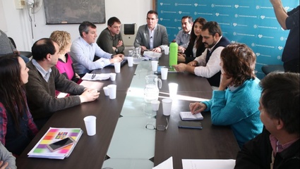 Concejales platenses respaldaron a farmacéuticos contra el ingreso de Farmacity a la Provincia
