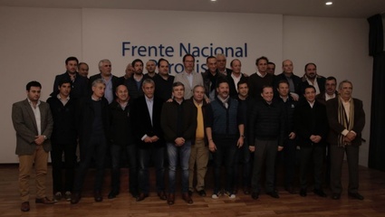 Intendentes del peronismo bonaerense presentarán un amparo contra la eliminación del Fondo Sojero