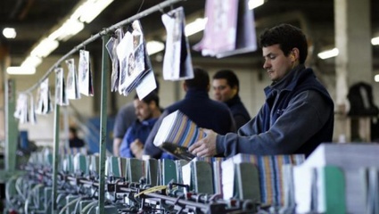 La fábrica recuperada Madygraf corre peligro por facturas de luz que superan el millón de pesos