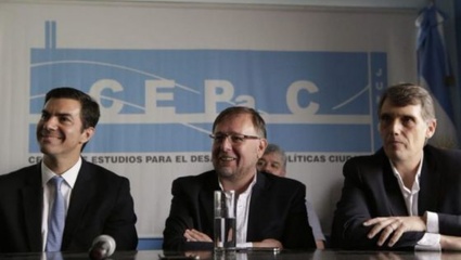 Urtubey pisó la Provincia en modo campaña y propuso una tercera posición para superar la grieta