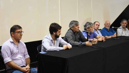 Para evitar la debacle social, Britos intentó calmar a los despedidos de Paquetá con alternativas para sostener el empleo