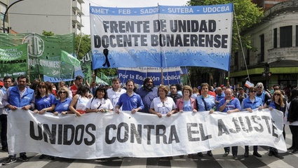 Comenzó el paro docente por "salarios dignos" y contra el desfinanciamiento a la educación pública