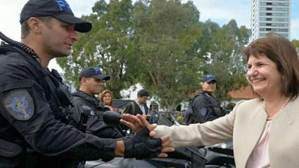 Organismos de Derechos Humanos advierten a Bullrich por autorizar a la policía a utilizar armas de fuego