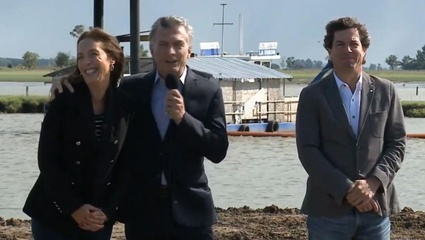 Macri y Vidal recorrieron una obra hidráulica en Roque Pérez